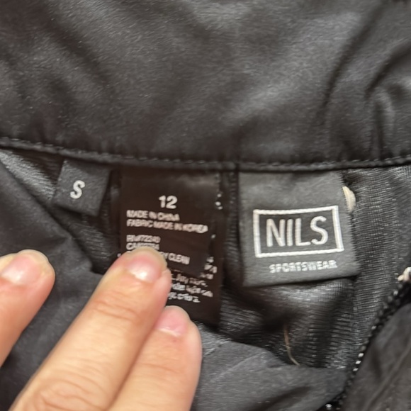 Women’s NILS palisades ski pants. Size 12. - Picture 2 of 3